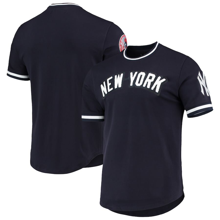 Men's New York Yankees Pro Standard Navy Team T-Shirt Men's New York Yankees Pro Standard Navy Team T-Shirt