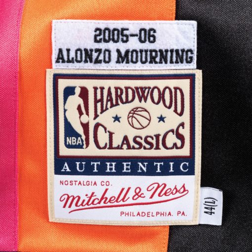 Jersey Miami Heat Alternate 2005-06 Alonzo Mourning Jersey Miami Heat Alternate 2005-06 Alonzo Mourning