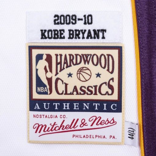 Kobe Bryant Los Angeles Lakers 2009-10 M&Ness White Jersey Kobe Bryant Los Angeles Lakers 2009-10 M&Ness White Jersey