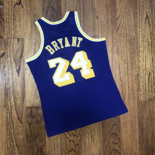 Kobe Bryant #24 Los Angeles Lakers 2007-08 M&Ness Purple Jersey Kobe Bryant #24 Los Angeles Lakers 2007-08 M&Ness Purple Jersey