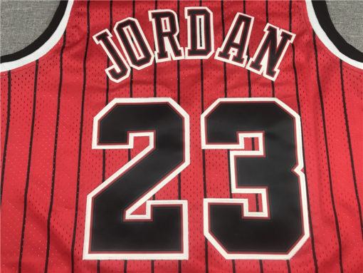 Michael Jordan 23 Chicago Bulls 1995-96 Red Hardwood Classics Reload Jersey Michael Jordan 23 Chicago Bulls 1995-96 Red Hardwood Classics Reload Jersey