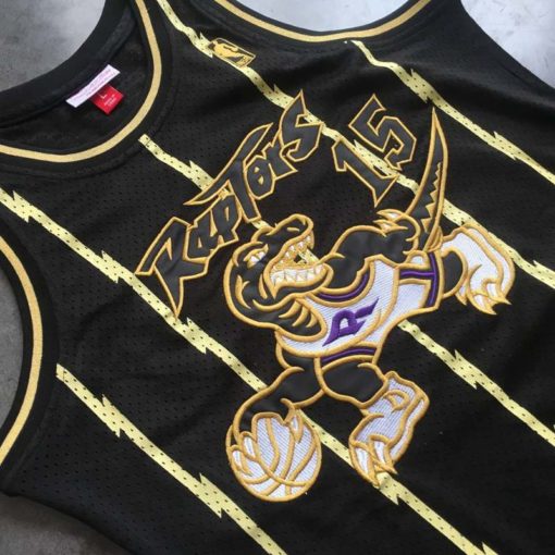 Vince Carter #15 Mitchell &Ness 1998-99 Black Gold Hardwood Classics Jersey Vince Carter #15 Mitchell &Ness 1998-99 Black Gold Hardwood Classics Jersey