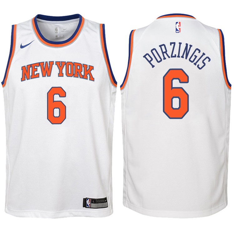 Youth 2017-18 Season Kristaps Porzingis New York Knicks #6 Association White Swingman Jersey
