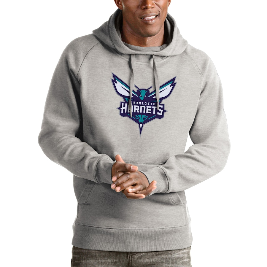 Men's Charlotte Hornets Antigua Heathered Gray Logo Victory Pullover Hoodie