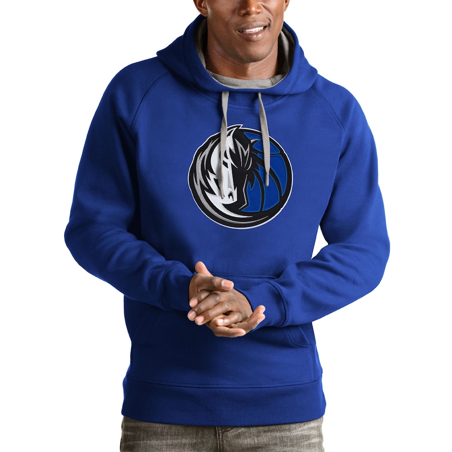 Men's Dallas Mavericks Antigua Royal Logo Victory Pullover Hoodie Men's Dallas Mavericks Antigua Royal Logo Victory Pullover Hoodie