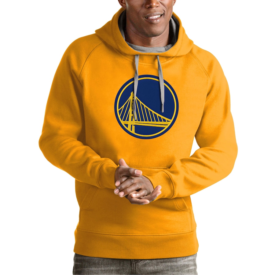 Men's Golden State Warriors Antigua Gold Team Logo Victory Pullover Hoodie