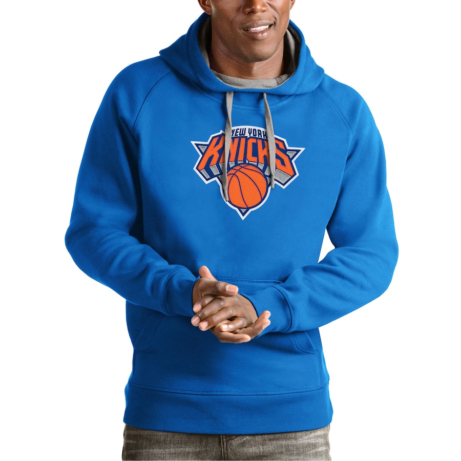 Men's New York Knicks Antigua Blue Team Logo Victory Pullover Hoodie