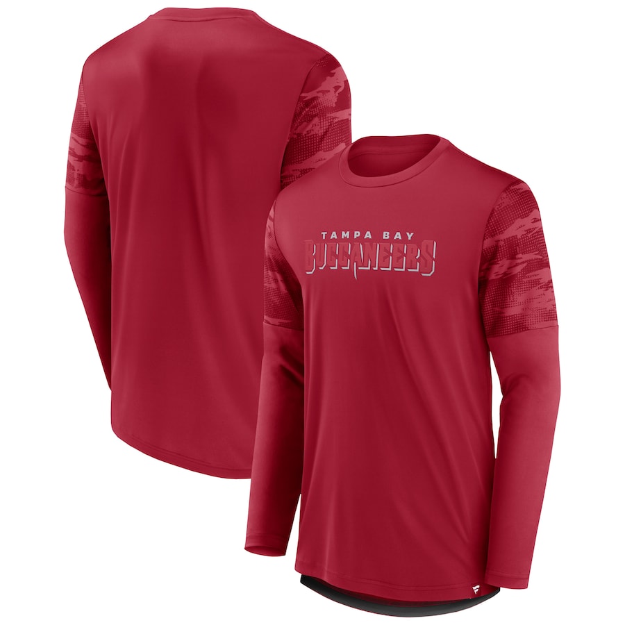 Tampa Bay Buccaneers Red/Pewter Square Off Long Sleeve T-Shirt - Man Tampa Bay Buccaneers Red/Pewter Square Off Long Sleeve T-Shirt - Man