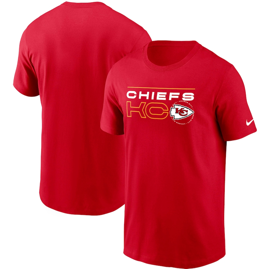 Kansas City Chiefs Football Red Broadcast Essential T-Shirt - Man Kansas City Chiefs Football Red Broadcast Essential T-Shirt - Man