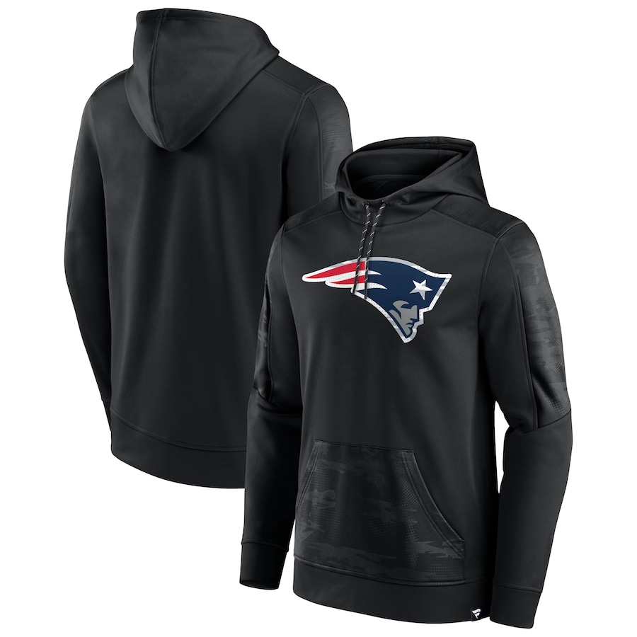 New England Patriots Black On The Ball Pullover Hoodie - Man New England Patriots Black On The Ball Pullover Hoodie - Man