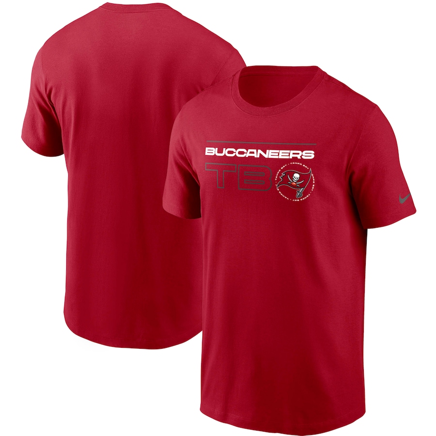 Tampa Bay Buccaneers Football Red Broadcast Essential T-Shirt - Man Tampa Bay Buccaneers Football Red Broadcast Essential T-Shirt - Man